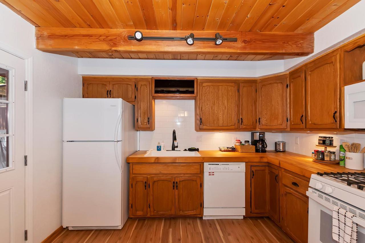 ביג בר לייק Summit Happy Cabin With Hot Tub! High Speed Ev Hookup, Close To Slopes מראה חיצוני תמונה